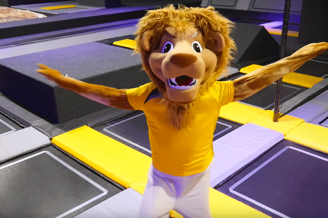 Airjump trampoline park online